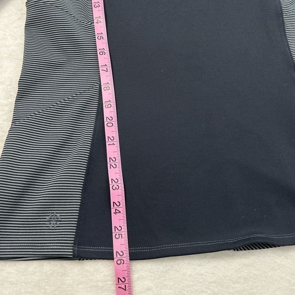 Athleta Black and Gray Stripes Sweatshirt With Zipper Pockets Run Gym Size L - Picture 9 of 14